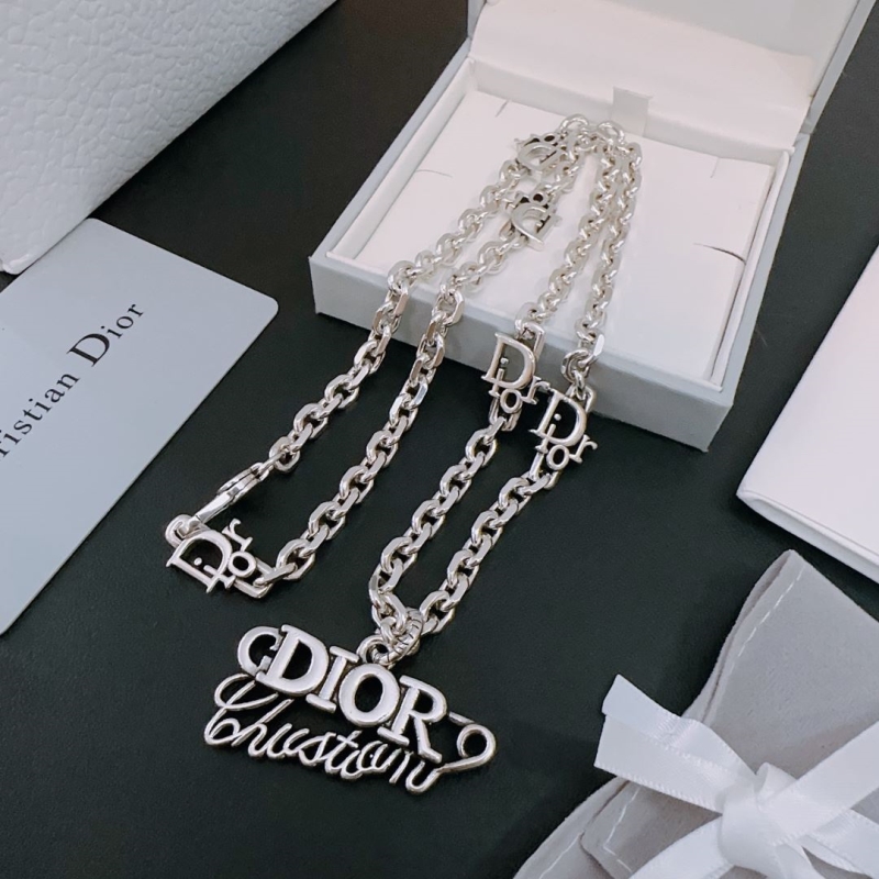 chr1st1an D10r necklaces